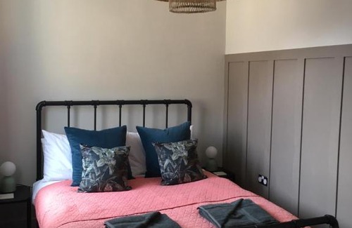 Ramsgate House | Shoemakers Cottage