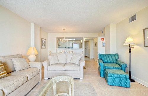 Crescent Beach Hotel | Shore Thing