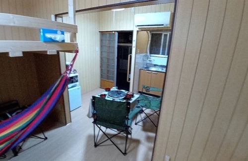 Minato Apartment | Short distance to USJ and the planned Expo site. Wooden log house style room 1F
