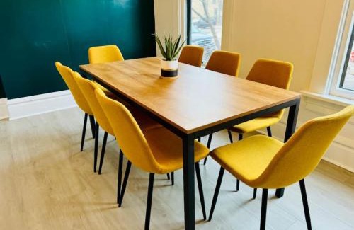 Italian Village House | Short North Convention King Bed Free Parking!