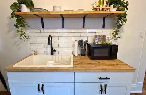 German Village House | Short North Convention Private Parking Pets