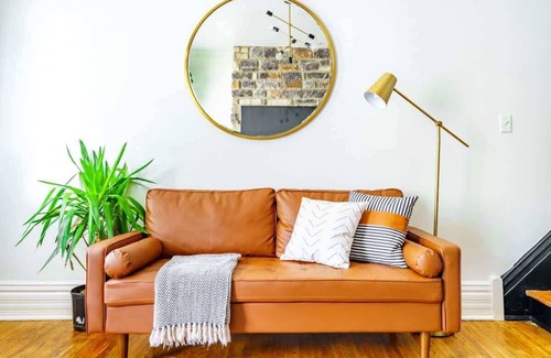 Downtown Columbus House | Short North/Downtown | Walk to Convention Center | Free Parking | 5,800+ Reviews