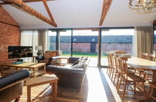 Norwich House | Shorthorn Barn