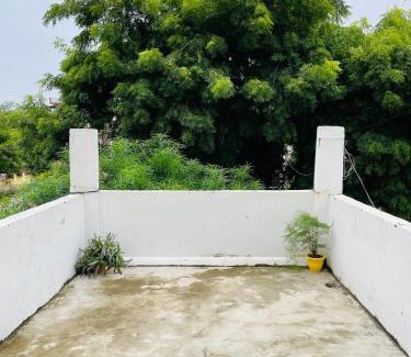 Faizabad House | Shree Balaji Homestay