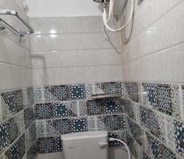 Varanasi Apartment | Shree Shyam Paying Guest house