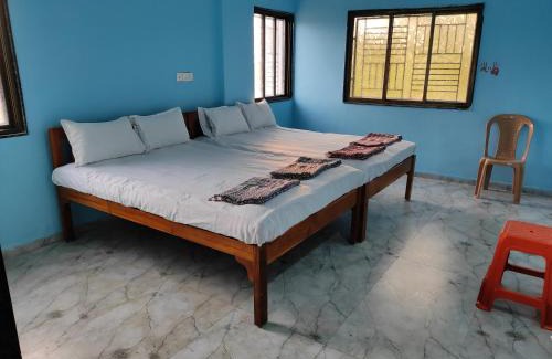 Akalkot Hotel | Shri KrupaSindhu Residency Bhakt Niwas