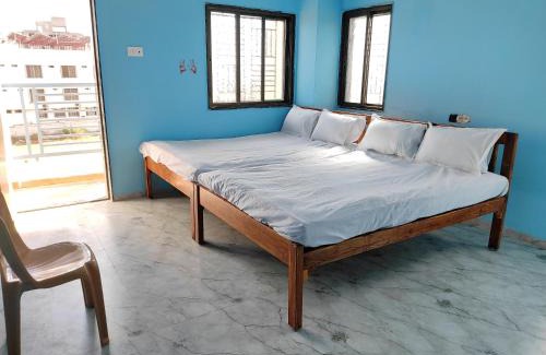 Akalkot Hotel | Shri KrupaSindhu Residency Bhakt Niwas