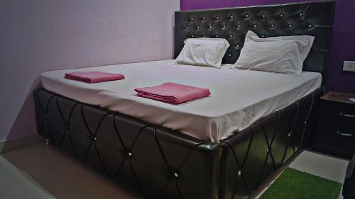 Misrikh House | Shri Rameshwaram Dham Ashram