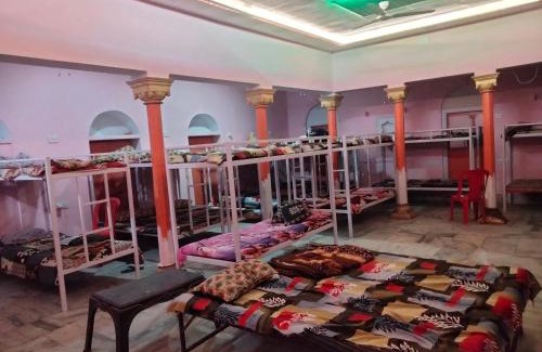 Varanasi House | SHRI SWAMI SHEETAL DAS Aashram Dharmshala