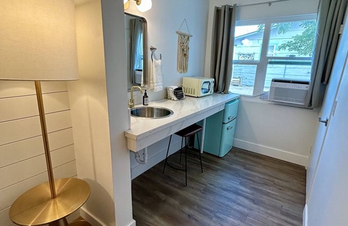 Mojave Hotel | Sierra Motor Lodge