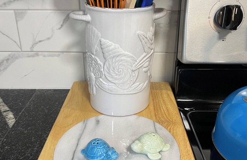 Sarasota Condo | Siesta Key awaits! Sunrise condominium in paradise!