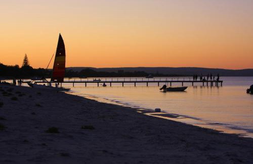 Siesta Park Resort | Siesta Park Holiday Resort ABSOLUTE BEACHFRONT RESORT