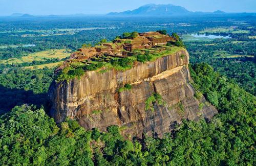 Sigiriya House | Sigiriya Moon Mirage Villa
