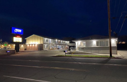 Winnemucca Hotel | Signature Inn Winnemucca
