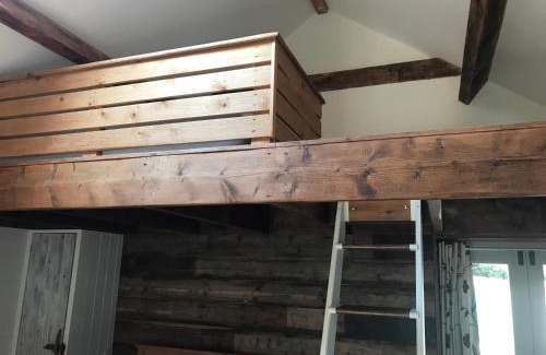 Wareham Apartment | sika lodge