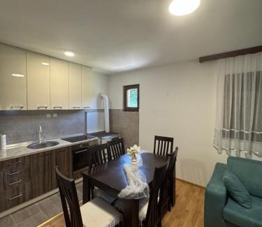 Foca Ski Chalet | Silence of the Forest