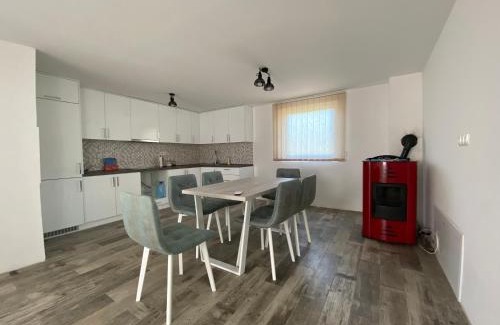 Resnik House | Silent Retreat