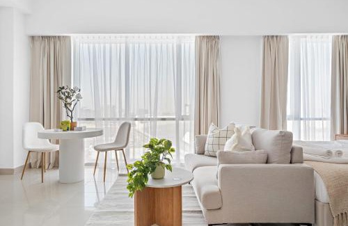 Dubai Apartment | Silkhaus Elegant Studio Near Silicon Central Mall