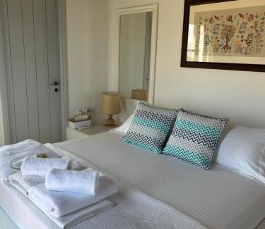 Elafonisos Villa | Simos suites