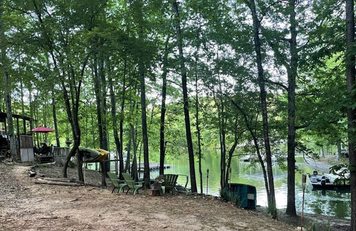 Wedowee Cabin | Simple Life Cabin on Lake Wedowee