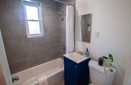 Southeast House | Simple Stay in the Nation's Capital