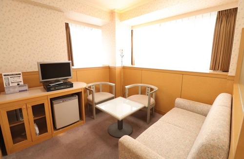 Matsumoto Hotel | Simple stayRoom without meals 1 minute walk to /Matsumoto Nagano
