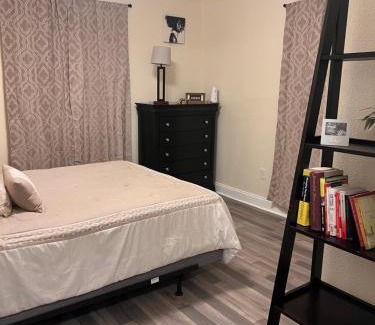 Dixon Apartment | Simplicity Stays NOLA