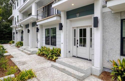 Mount Pleasant House | Sincerely Shem- 7 min to Beach and Dtwn