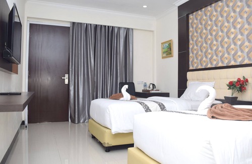 Cilacap Hotel | Sindoro Hotel Cilacap by Conary