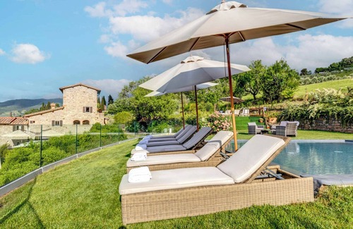 Panzano in Chianti Villa | Sinfonia - Seven Bedroom Villa, Sleeps 14