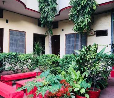 Varanasi House | Singh Guest House