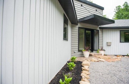 Sarver House | Single Level Home with Deck and Creek