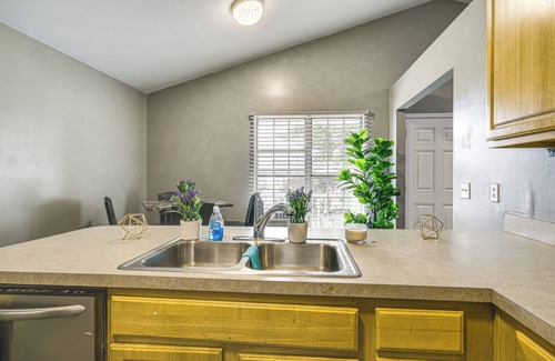 Lexington House | Single-Story Lexington Home: Quiet Neighborhood!