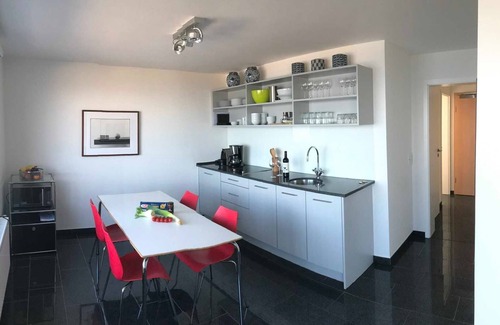 Helgoland Apartment | Sino Suite, 2. OG, balcony seafront, - Dünenblick Apartments