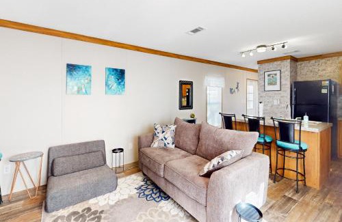 Weeki Wachee Gardens House | Siren's Serenity