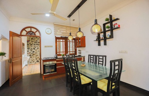 Matara Villa | SithRu Villa The spacious villa with 6 bedrooms and 4 bathrooms