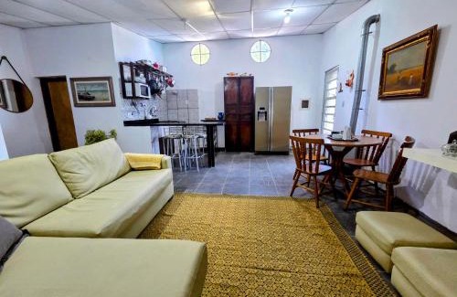 Guararema House | Sitio Guararema com piscina e lago