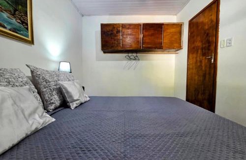 Guararema House | Sitio Guararema com piscina e lago