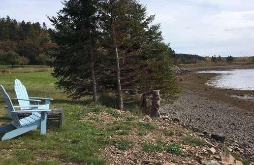 Eastport House | Sitting on the edge of Cobscook Bay at Rossport by the Sea