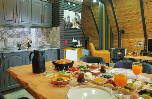 Sıcak Cermik Ski Chalet | SIVAS CAMLICA TERMAL BUNGALOW
