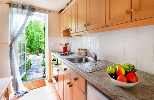 Upwey Cottage | Sixpenny Cottage