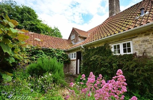 Upwey Cottage | Sixpenny Cottage
