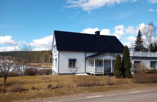 Torsby House | Sjöbo, Urlaub direkt am See