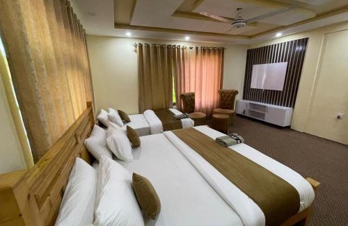Skardu Hotel | Skardu Saraye Hotel & Resort