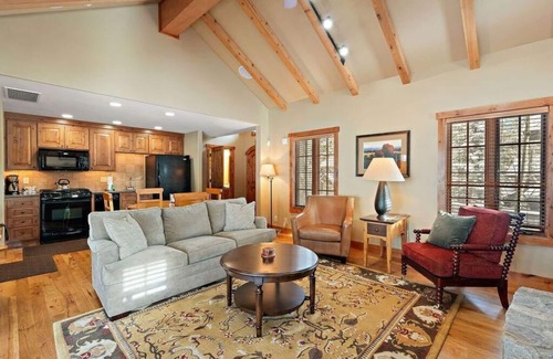 Tamarack Resort Cottage | Ski In/Ski Out Cottage with Private Hot Tub