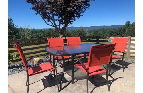 Springfield House | Ski Mountain View Estate