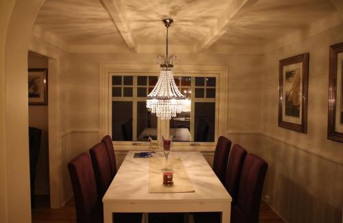 Ulstein Municipality House | Skomakergarden
