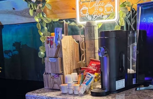 Orrin House | Skoolie Stay on small Ranch w/ seasonal private Hot Tub