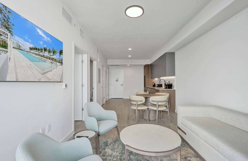 North Beach Condo | Sky-High Serenity | 21st Floor 1BR by the Beach