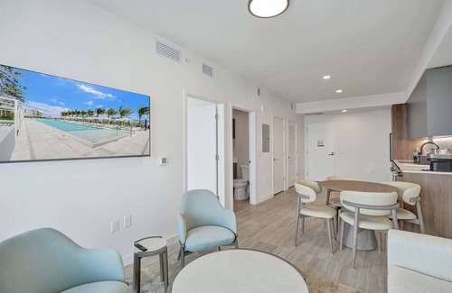 North Beach Condo | Sky-High Serenity | 21st Floor 1BR by the Beach